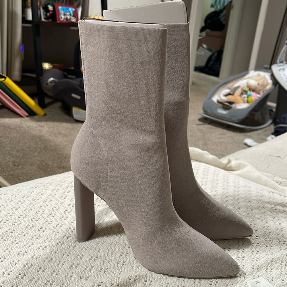 Grey boots